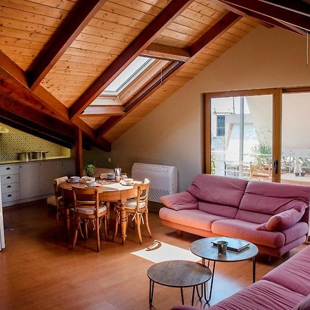 Country Style Attic In The Heart Of Preveza公寓 外观 照片