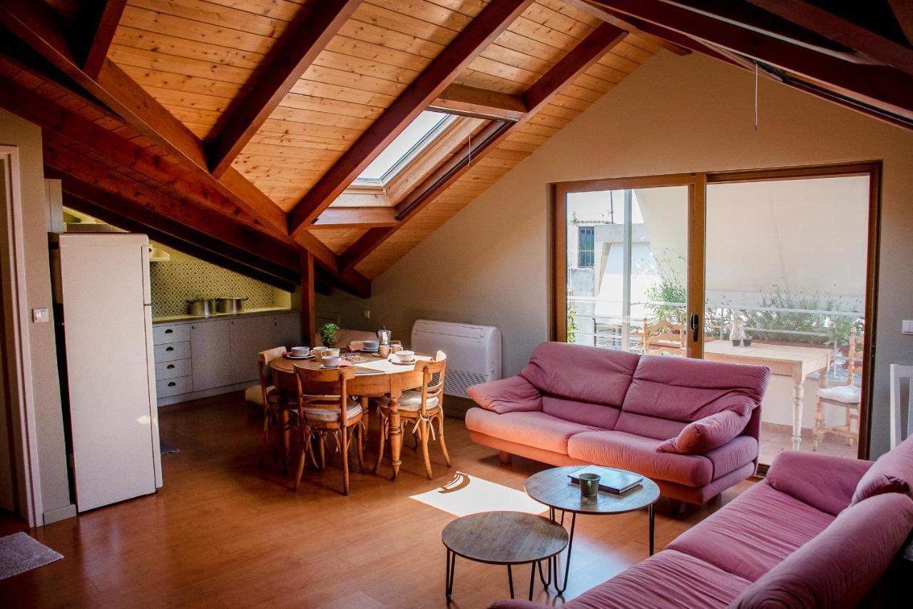 Country Style Attic In The Heart Of Preveza公寓 外观 照片