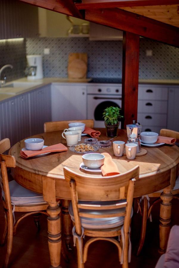 Country Style Attic In The Heart Of Preveza公寓 外观 照片